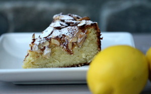 Lemon-Scented Almond Flourless Cake