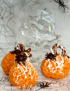 Spooky Spider Krispie Treats-4855