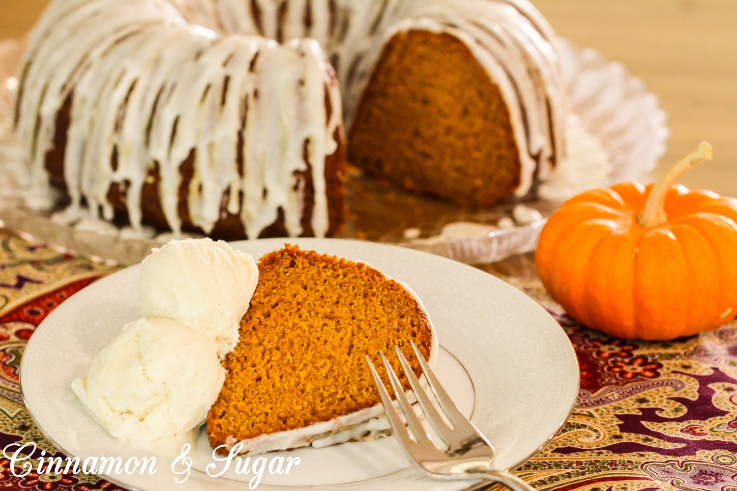 Vegan Pumpkin Spice Cake - Cinnamon and Sugar
