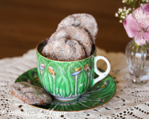 Warm spices & chocolate chips in a chewy cookie base creates amazing Chocolate Molasses Crinkles! These are sure to become your new favorite cookie!