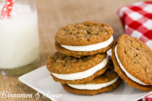 Oatmeal Crème Pie Cookies have creamy marshmallow filling sandwiched between soft & chewy lightly spiced oatmeal cookies. Perfect with a cold glass of milk!