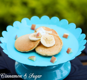 Even though these are a special treat for your favorite pup, Banana-Apple Pupcakes will appeal to humans as well with their fruity, whole-grain goodness!