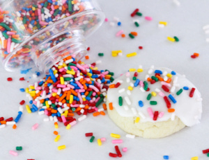 Quick No-Chill Sugar Cookies uses plenty of vanilla for flavor and bake up soft. Perfect with a cup of hot tea or coffee, or add fun frosting & sprinkles. 