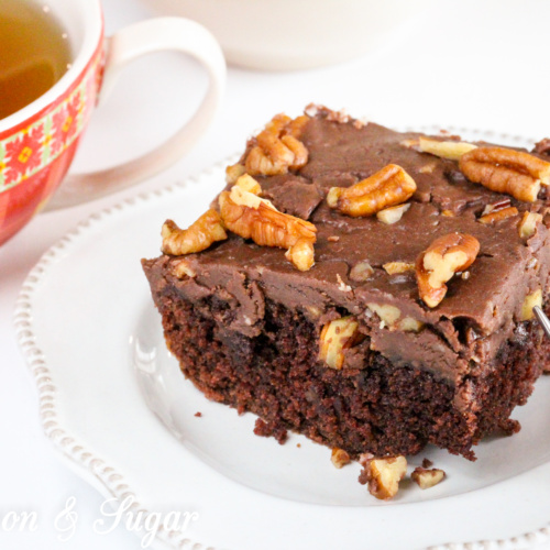 Spanish Chocolate Cake - Cinnamon and Sugar