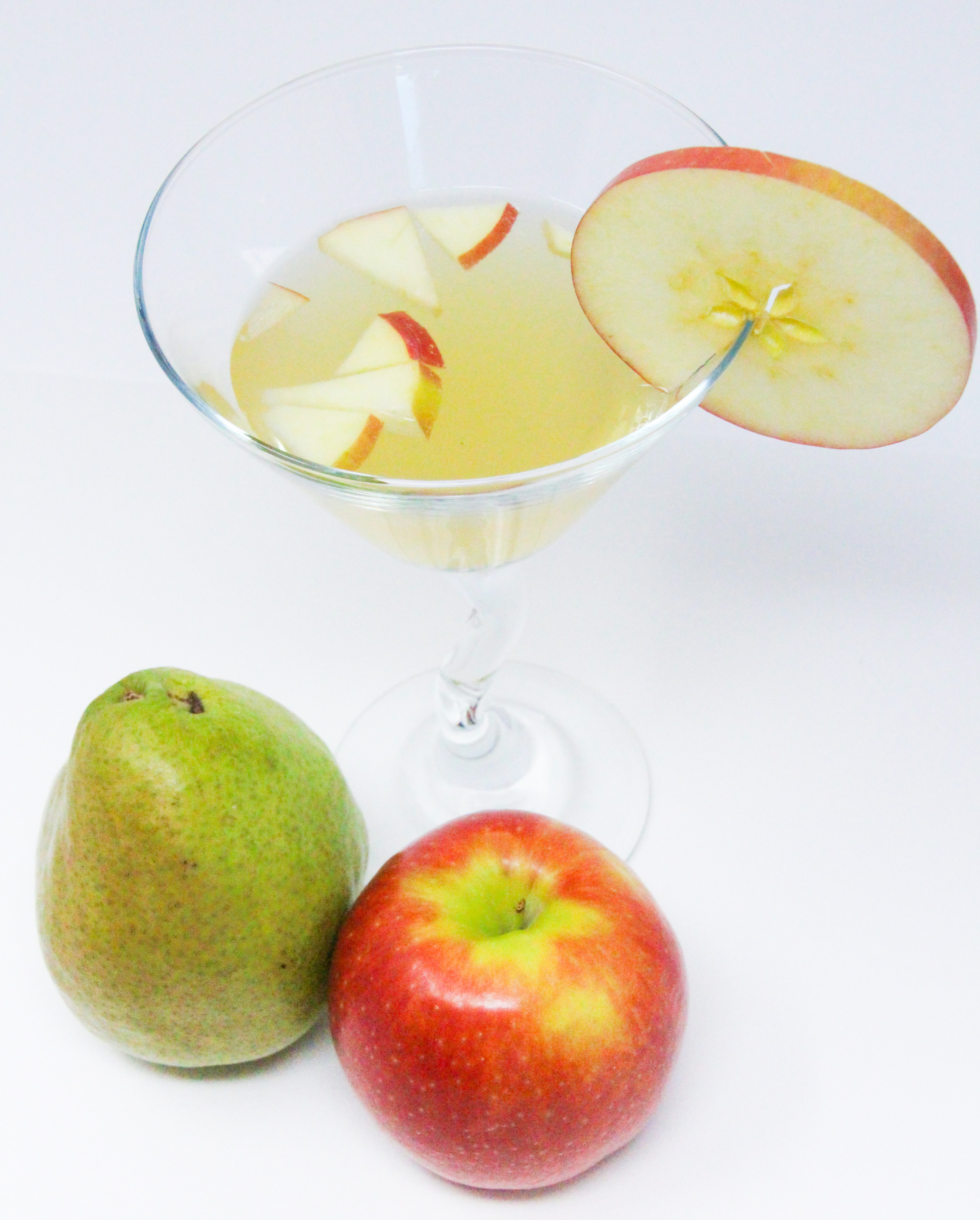 With sparkling white wine for bubbly fun, pear juice for sweetness, and honeyed whiskey along with pear liqueur for kick, this delicious libation brings to mind parties, summertime poolside relaxation, or a delightful drink to share with friends! Recipe shared with permission granted by Sarah E. Burr, author of #FollowMe for Murder